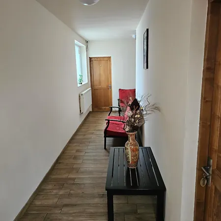 בית הארחה Casa Coralia