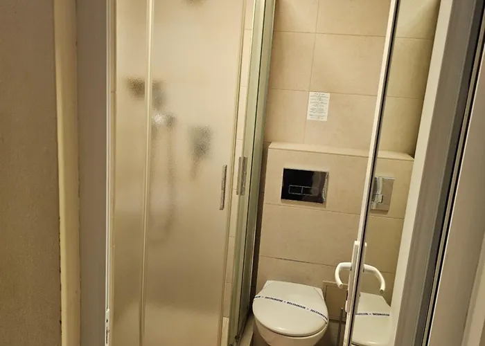 בית הארחה Casa Coralia *